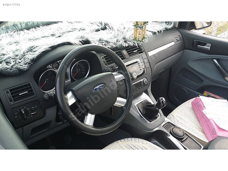 SUNROOF TITANIUM TEMİZ AİLE ARACI uygun fiyat