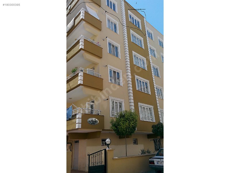 Öğretmenden 3+1 160m2 Daire