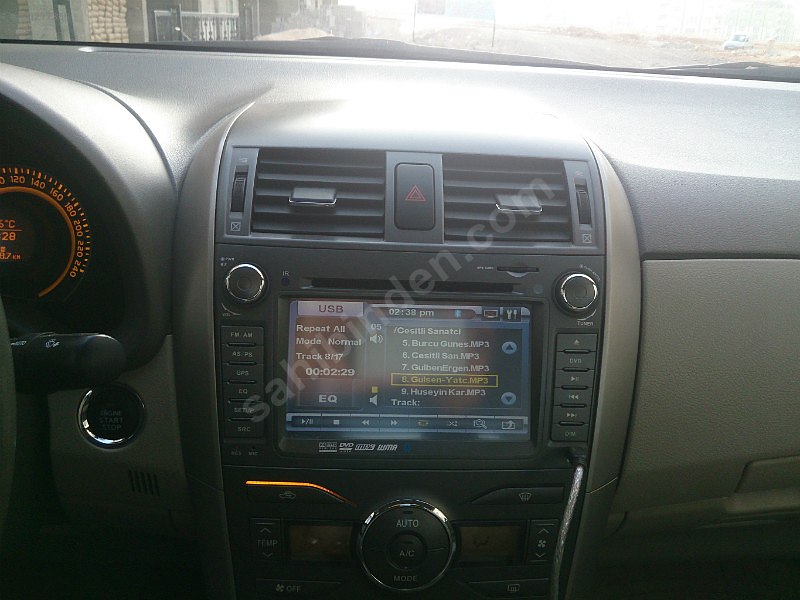 ilk sahibinden 67000 de navigasyonlu elegant