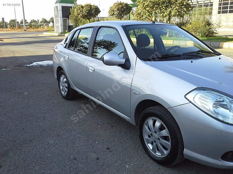 ılk sahıbınden servıs bakımlı symbol 2012 model 47000 kmde boyas
