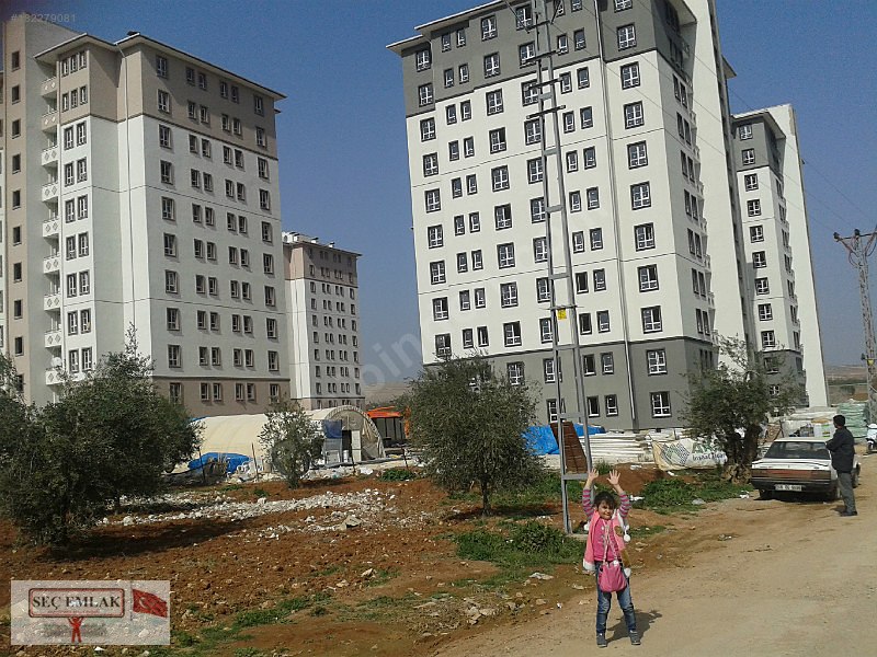 SEÇ EMLAKTAN NİZİP TOKİ-MENDERES MAH 3+1 106m2  DAİRE  TAKSİTLİ
