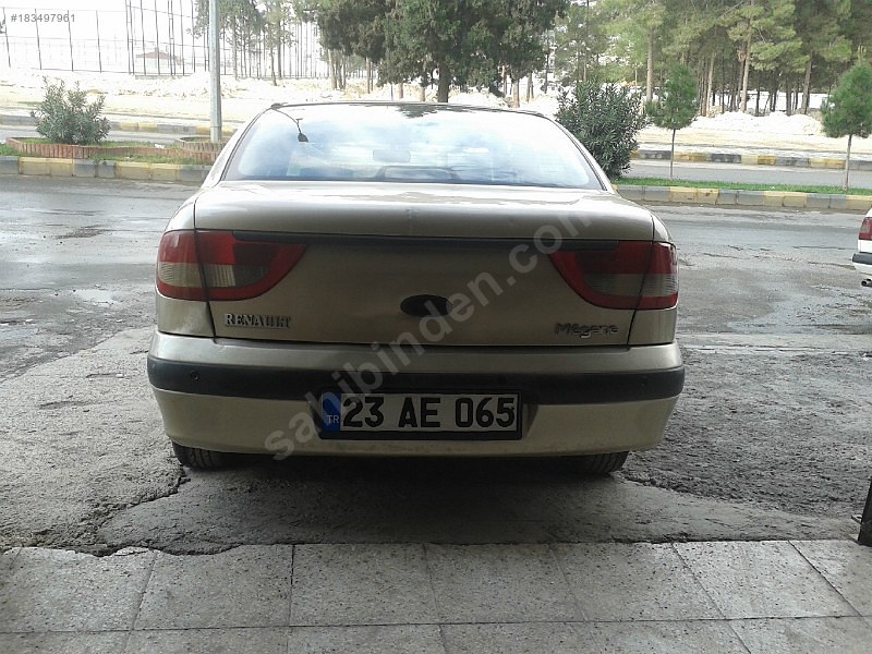 Sahıbınden satılık 2001 model megane rta dır.