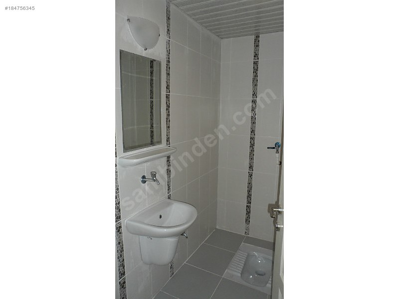 Fatih sultanda göbek kat 3+1 kiralık toki