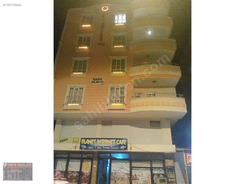 Tepe emlaktan nizipte satılık lüx geniş daire