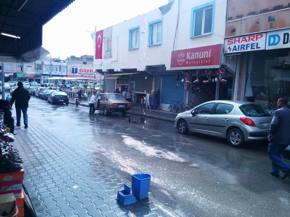 Photo - Hem yağmur hem güneş ;Cuma namazı vakti yağan sağanak yağmurun yanısıra güneş