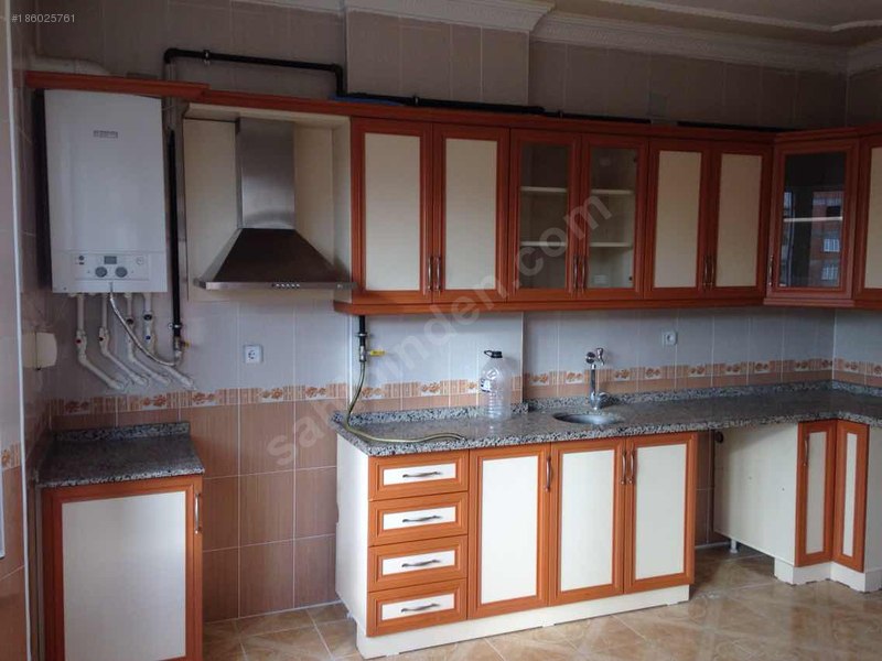 4+1 Doğalgazlı Kiralık Ev