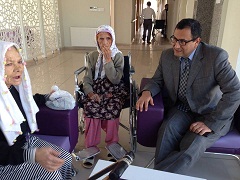 Nizip Kaymakamı Harun SARIFAKIOĞULLARI'NDAN Huzur Evine ziyaret