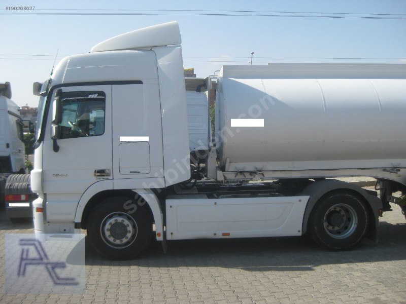 Atay oto galeriden 2012 actros 1844-euro5-klima-tanker-147 binde