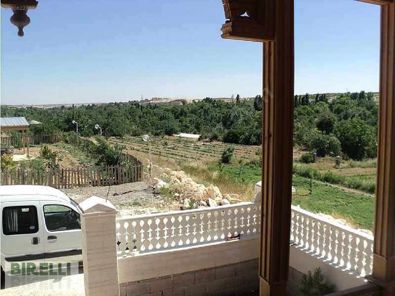 Nizip te satılık bağ evi