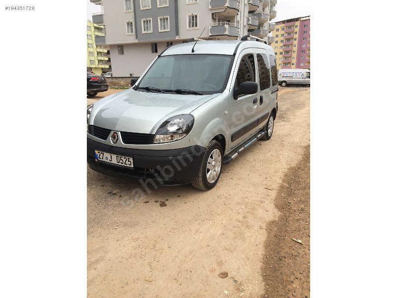 Sahibinden çok temiz full bakımlı kangoo
