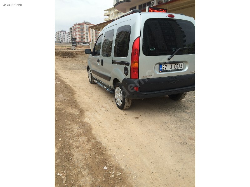 Sahibinden çok temiz full bakımlı kangoo
