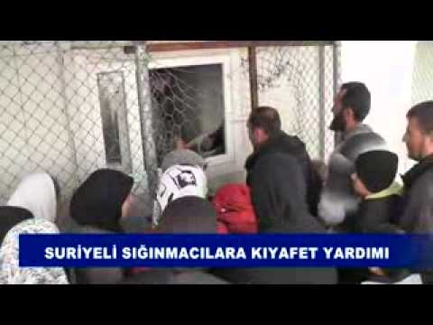 Suriyeli sığınmacılara kıyafet yardımı