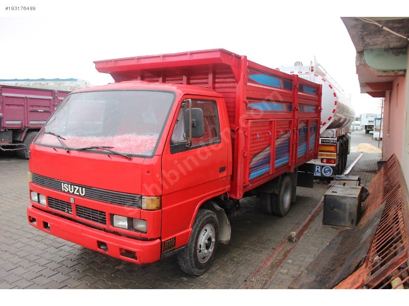 1992 model ısuzu nkr 1. Sınıf 1 araçtır