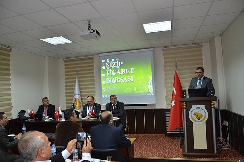 Nizip-Belkıs Pompaj Sulama Bilgilendirme toplantısı yapıldı. Nizip-Belkıs Pompaj Sulama Bilgilendirme toplantısı yapıldı.