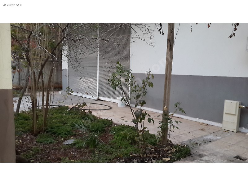 Fatihsultan mahallesinde 200 m2 müstakil ev...