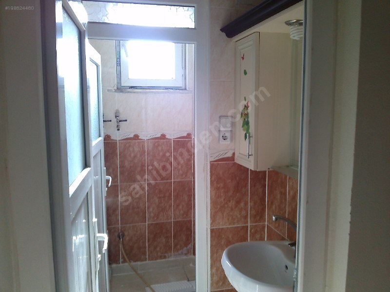 Sahibinden eşyalı-eşyasız 2+1 kombili teras katı kiralık