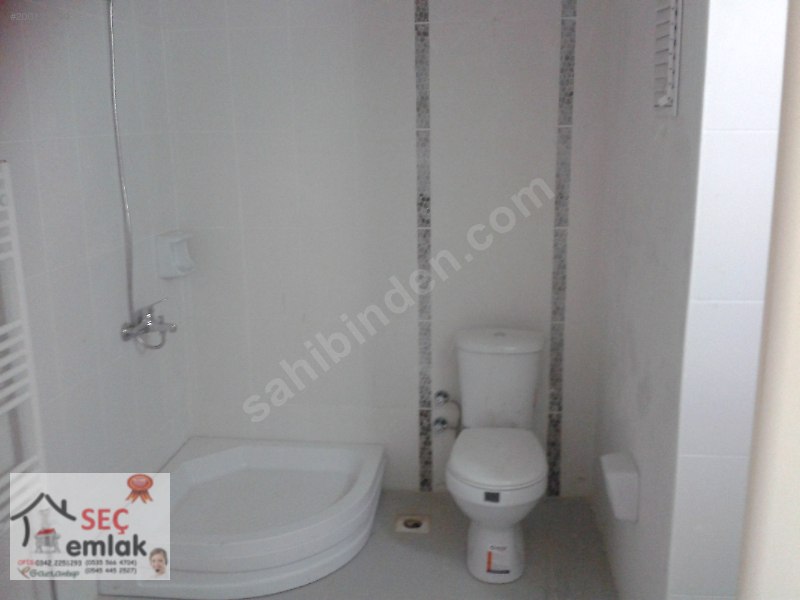 SEÇ EMLAK TAN NİZİP TOKİDE MENDERES MAH 3+1 106m2 KİRALIK DAİRE