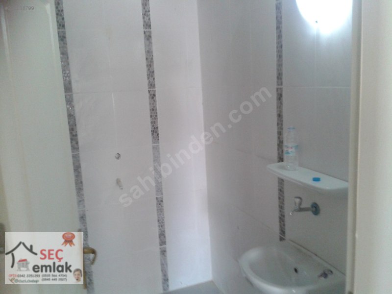 SEÇ EMLAK TAN NİZİP TOKİDE MENDERES MAH 3+1 106m2 KİRALIK DAİRE