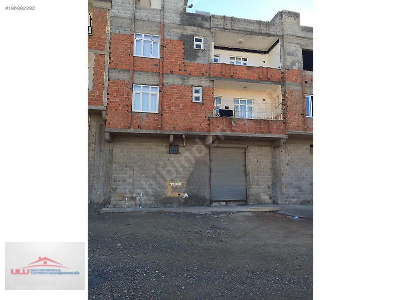 Ulu gayrimenkulden satlık müstakil 2 katlı ev