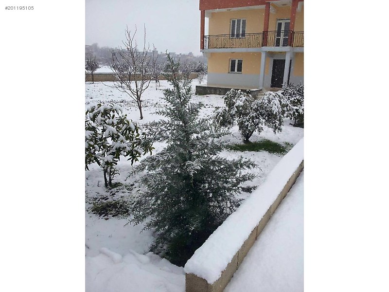 Rumkale cıvarı satılık lüks havuzlu vılla