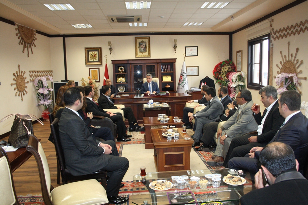 Gaziantep Valisi Erdal ATA’dan Nizip Ticaret Odası’na Veda Ziyareti.