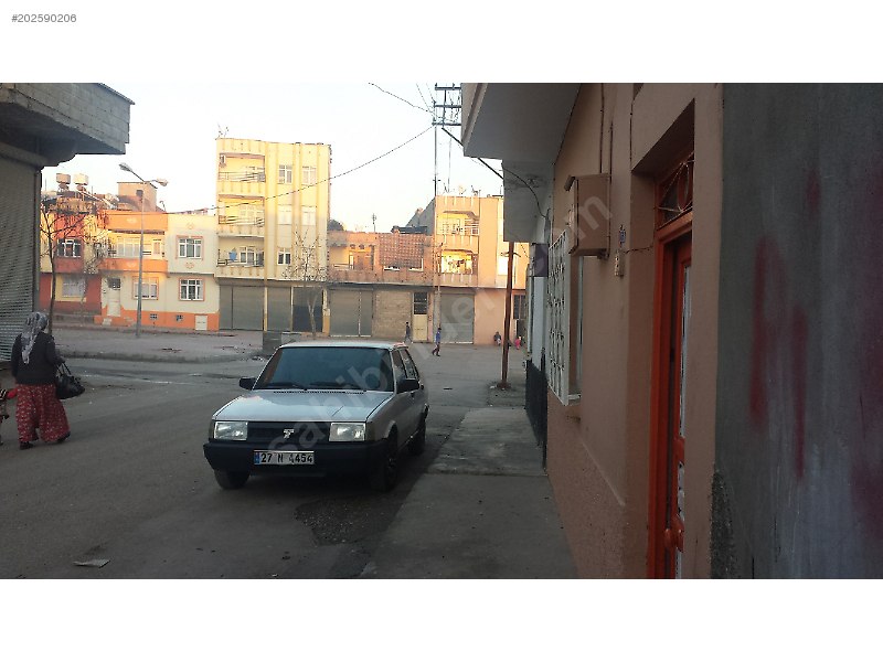 sahibinden 3 katli ve terasli Müstakil bakimli ev