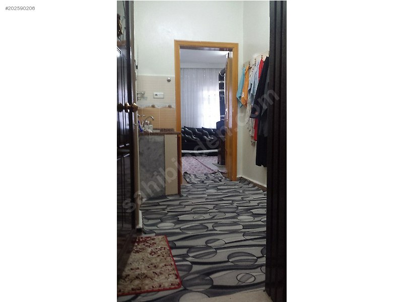 sahibinden 3 katli ve terasli Müstakil bakimli ev