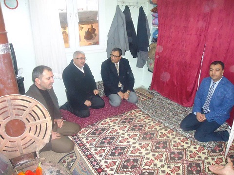 Nizip Kaymakamı Sayın Harun SARIFAKIOĞULLARI, Kıbrıs ve Fevkani Mahallesi hane ziyare Nizip Kaymakamı Sayın Harun SARIFAKIOĞULLARI, Kıbrıs ve Fevkani Mahallesi hane ziyare
