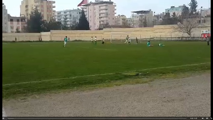 Nizip Spor : 1 Araban Spor :0 goooooollllllll Ahmet Pekmezci Nizip Spor : 1 Araban Spor :0 goooooollllllll Ahmet Pekmezci