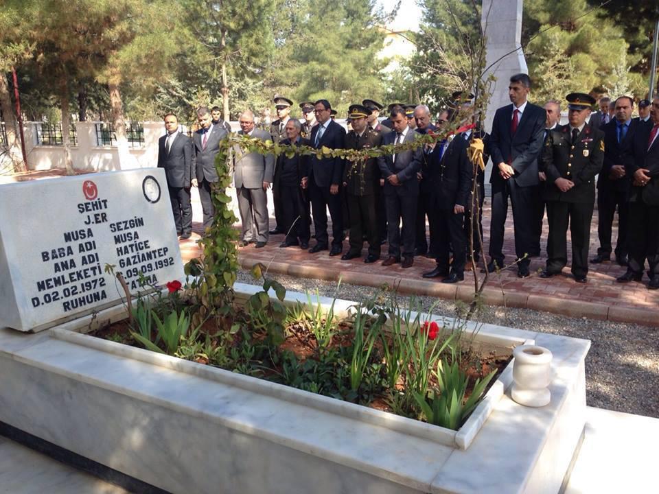Nizip'te 18 Mart Çanakkale Deniz Zaferi ve Şehitleri Anma töreni düzenlendi.