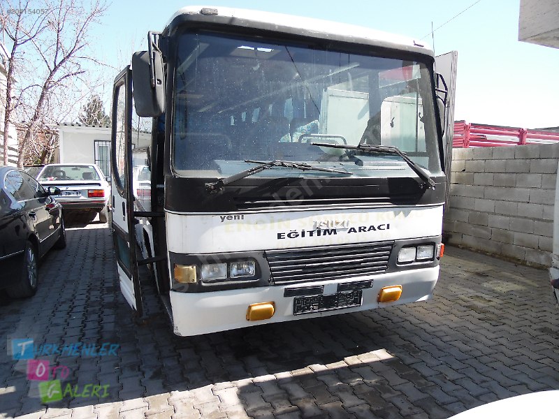 Türkmenler oto galeriden otobüsler