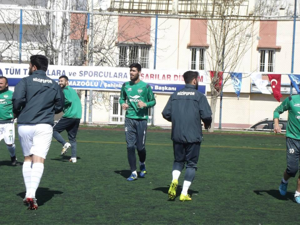 Maç sonucu Oğuz Spor :2 Nizip spor :4