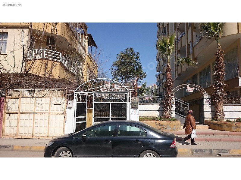 Memurdan kiralık triplex ( 3 katlı ev)