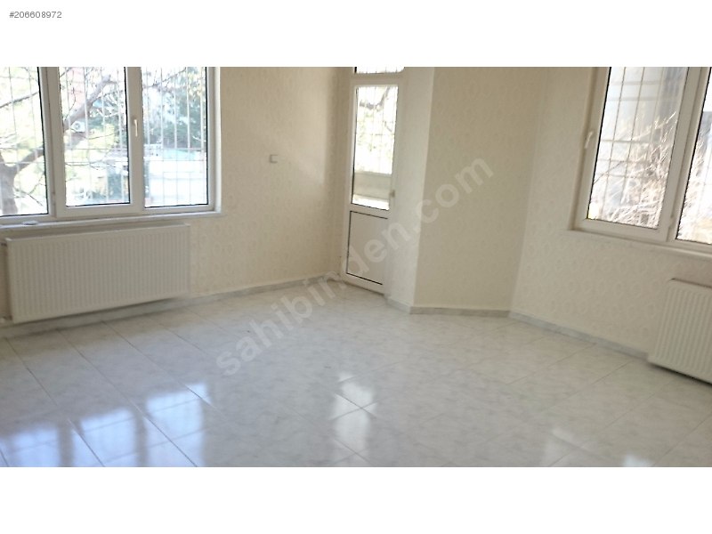 Memurdan kiralık triplex ( 3 katlı ev)