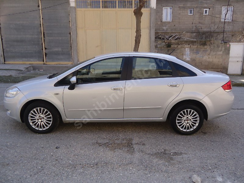 Hatasız,boyasız 2011 model linea 1.3 multijet active