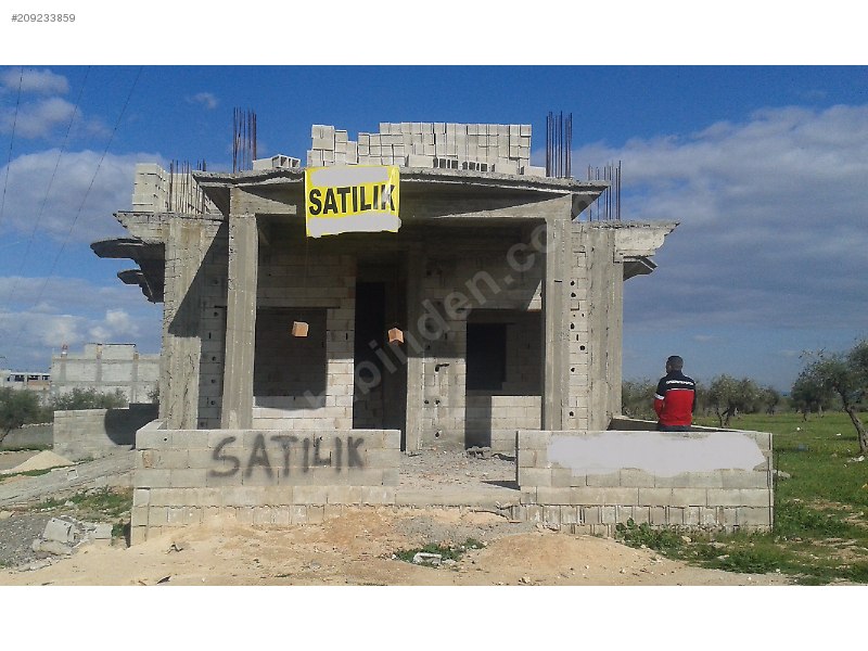 507 m2 arsa kaba insaatı bitmiş mustakil ev