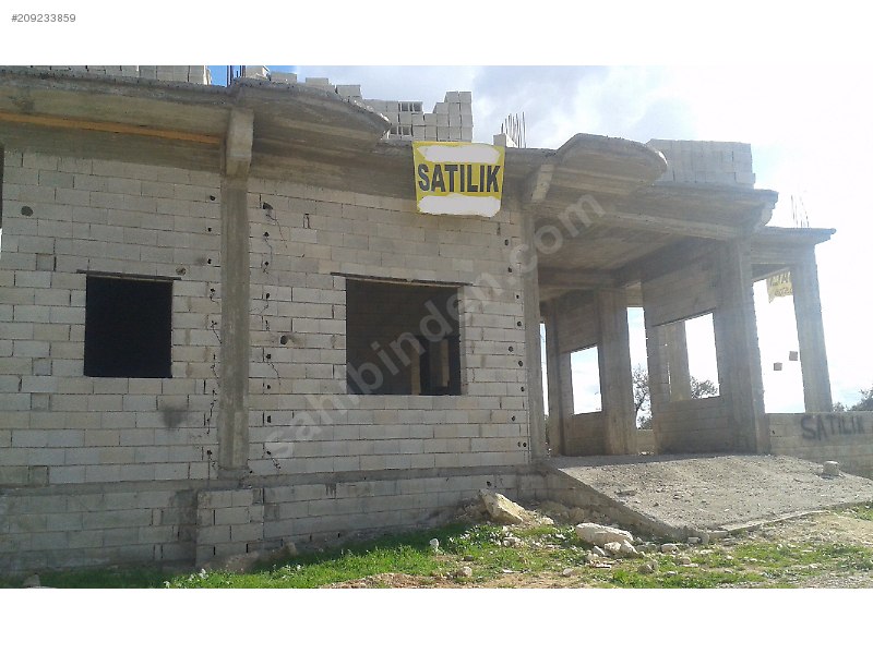 507 m2 arsa kaba insaatı bitmiş mustakil ev