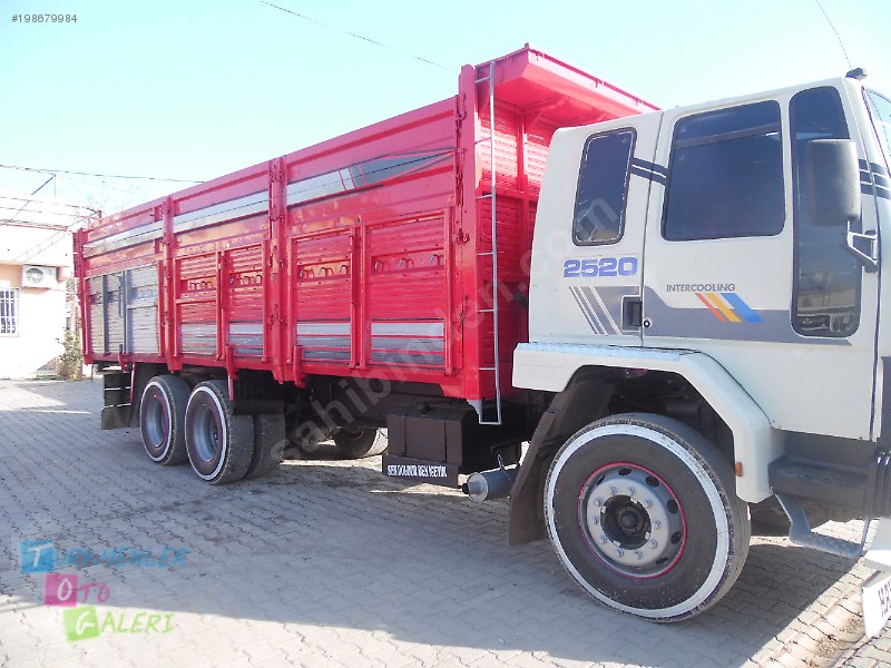 Türkmenler oto galeriden 1997 model cargo benzersiz :)