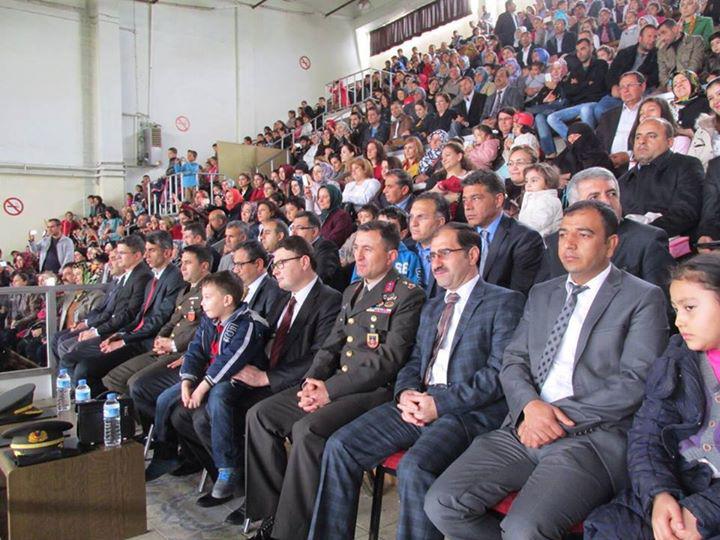 23 Nisan Ulusal Egemenlik ve Çocuk Bayramı he yıl olduğu gibi coşkulu bir şekilde kut