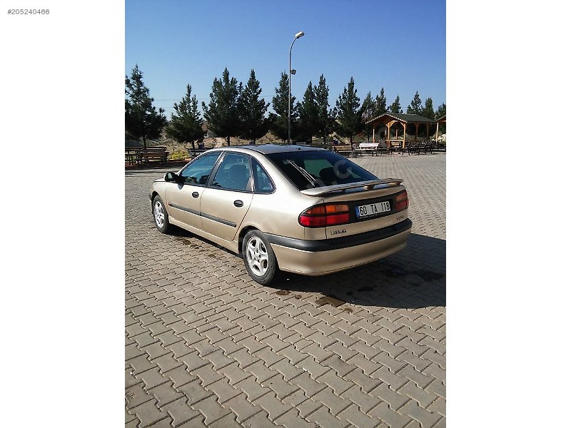Memurdan full 2.0 rxt volvo motor 140 lık laguna, deri koltuk