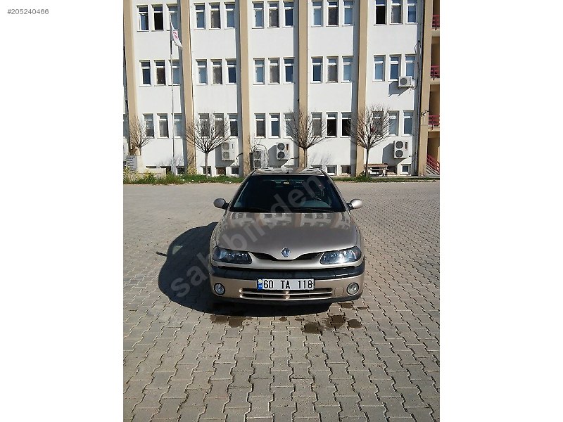 Memurdan full 2.0 rxt volvo motor 140 lık laguna, deri koltuk