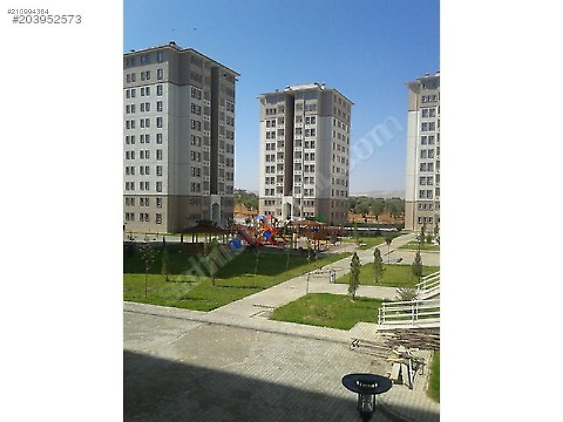 Menderes mah. 3+1 toki acele kiralık