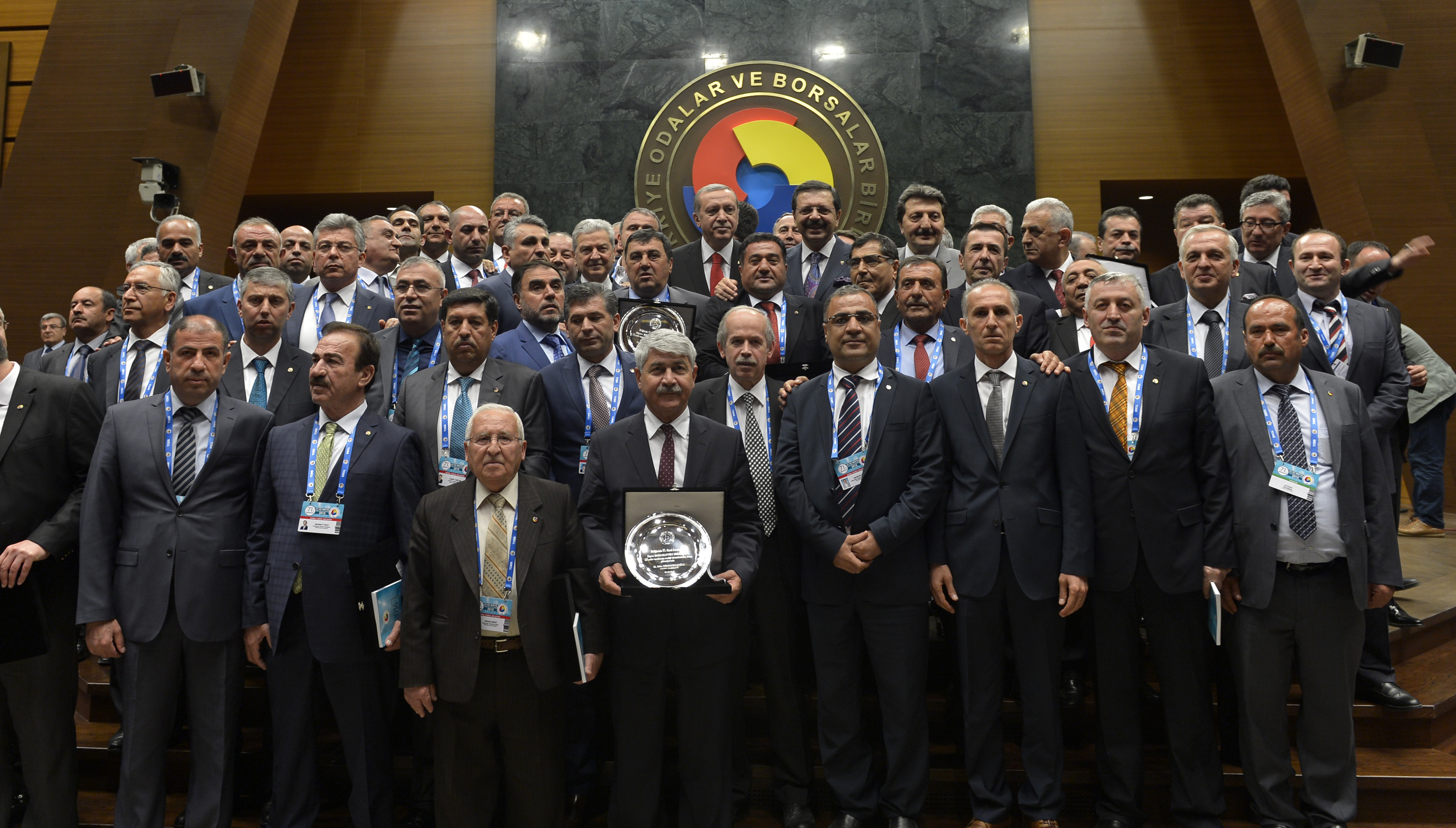 TOBB Delegeliğinde 10.Yılını dolduran Mehmet Özyurt Hizmet Şeref Belgesini Cumhurbaşk
