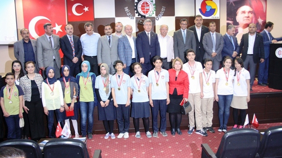 Ortaokullar arası bilgi yarışması sona erdi