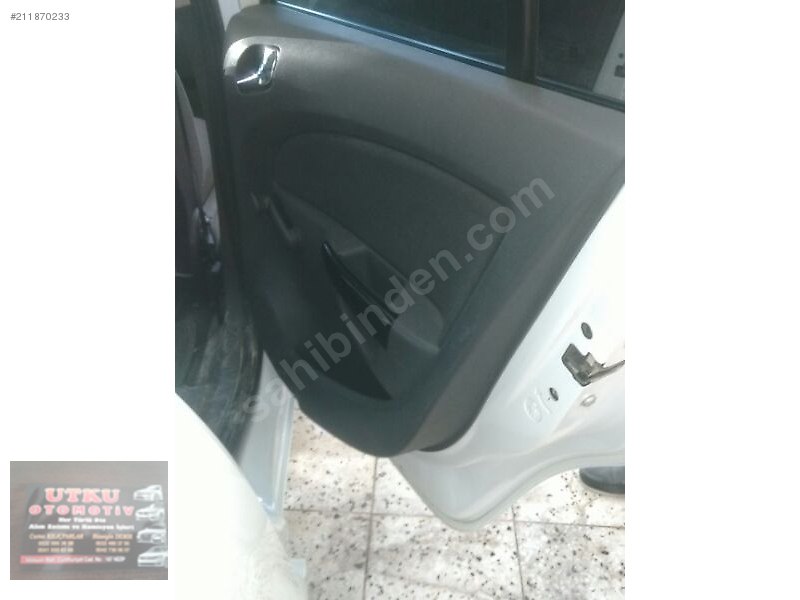 Memurdan satilik yeni kasa nev corsa 1.2 esentia