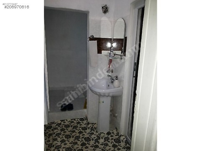 ACİLLLLL satılık konumu güzel yerde ev