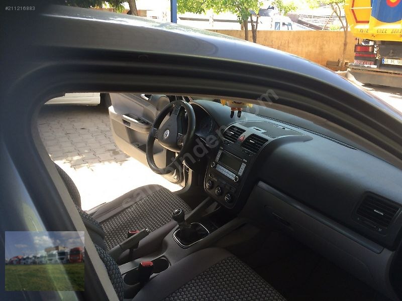 Güneş otomotivden 2006 model volswagen jetta 1.6 fsi midline lpg