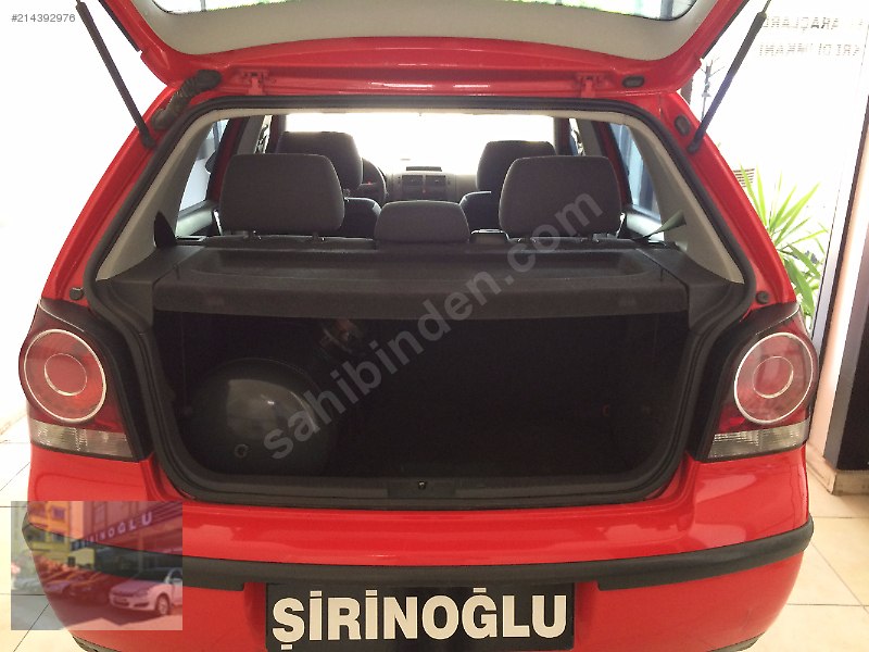 şirinoğlu otomotiv'den 2006 kirmizi farkiyla polo 1.4 lpg'li