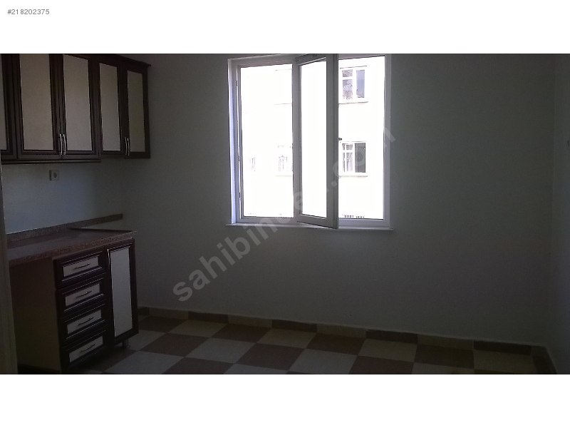 Hastane civarı  kiralik 2+1 sobali daire