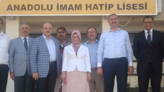 Ak Parti Genel Başkan Yardımcısı ve Gaziantep Milletvekili Abdulhamit GÜL´den Okulumu